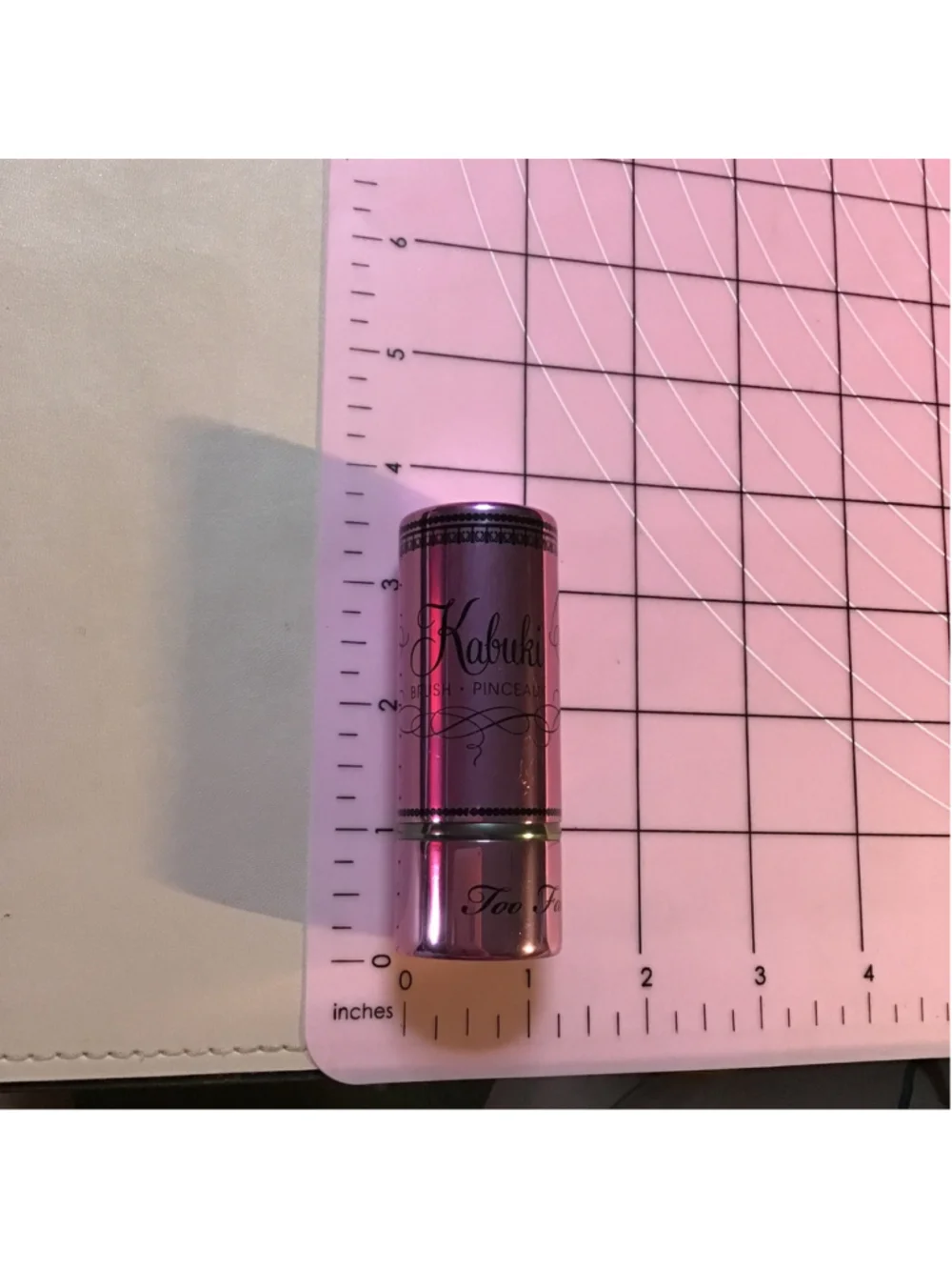 Too Faced Kabuki Makeup Brush Pink Black